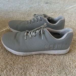 Nobull men’s 10 gray trainers